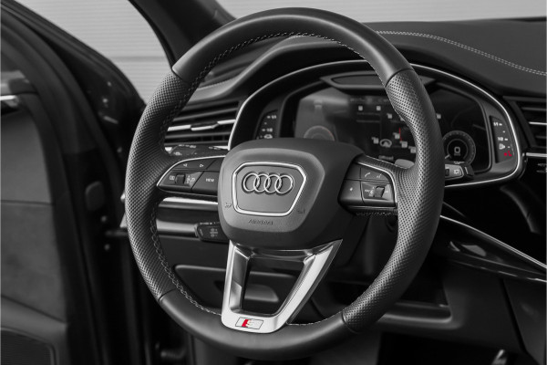 Audi Q7 55 TFSI e Quattro Pro Line S Pano Luchtvering Bose Trekhaak