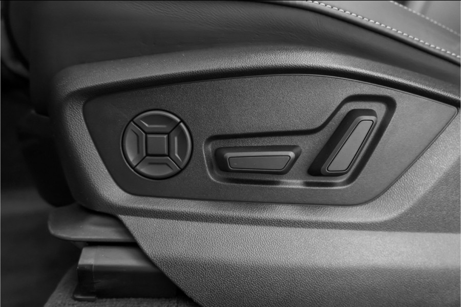 Audi Q7 55 TFSI e Quattro Pro Line S Pano Luchtvering Bose Trekhaak
