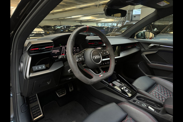 Audi RS3 Sportback 2.5 TFSI quattro Pano|Keramisch|B&O|HuD|Keyless