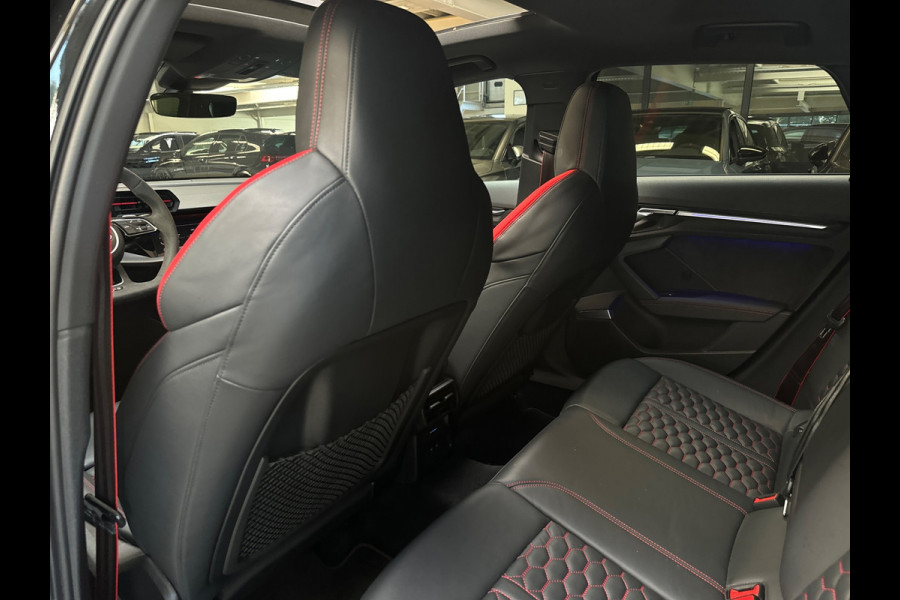 Audi RS3 Sportback 2.5 TFSI quattro Pano|Keramisch|B&O|HuD|Keyless