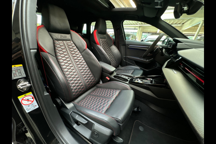 Audi RS3 Sportback 2.5 TFSI quattro Pano|Keramisch|B&O|HuD|Keyless