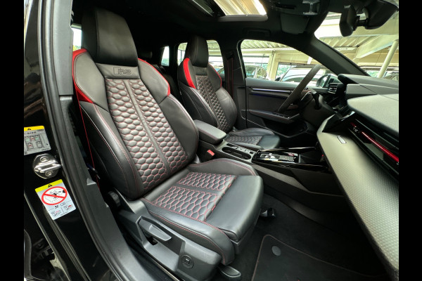 Audi RS3 Sportback 2.5 TFSI quattro Pano|Keramisch|B&O|HuD|Keyless