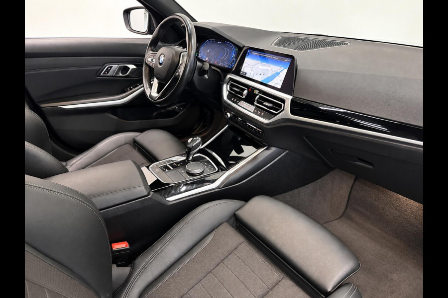 BMW 3 Serie Touring 330e Sportline Panoramadak Navi Carplay Cruise Control Full LED PDC VA Privacy Glass Live Cockpit Professional DAB+ Shadowline Hemel Antraciet