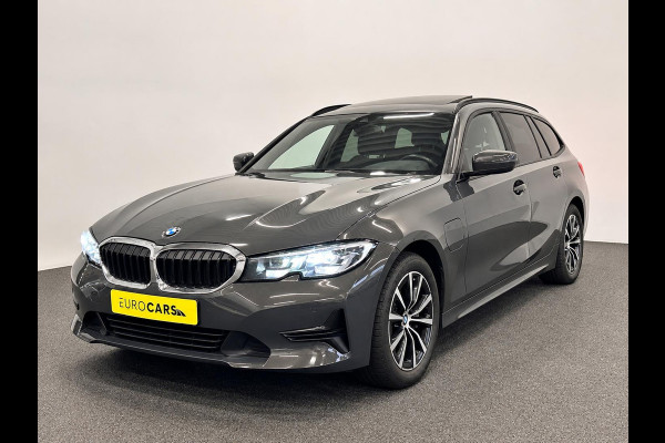 BMW 3 Serie Touring 330e Sportline Panoramadak Navi Carplay Cruise Control Full LED PDC VA Privacy Glass Live Cockpit Professional DAB+ Shadowline Hemel Antraciet