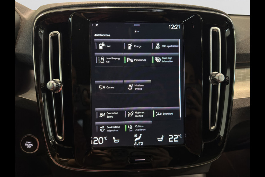 Volvo XC40 T4 Plug-in Hybrid Plus Dark Stoelverwarming Parkeercamera 211pk