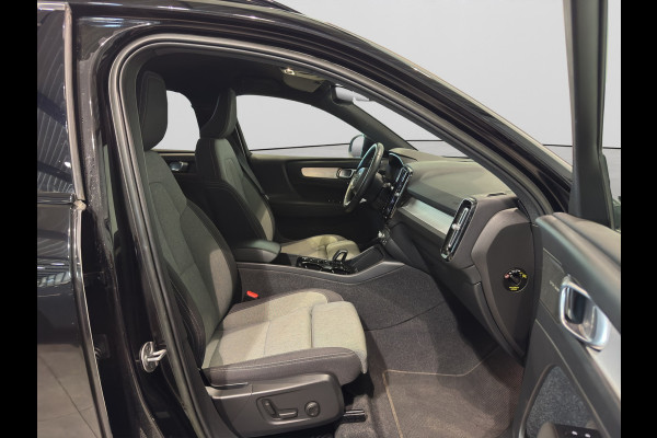 Volvo XC40 T4 Plug-in Hybrid Plus Dark Stoelverwarming Parkeercamera 211pk