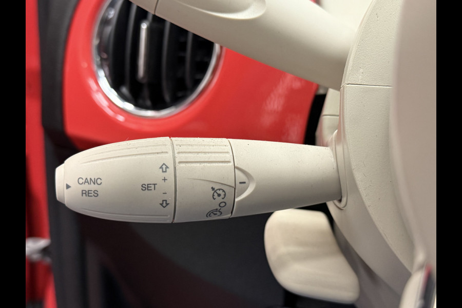 Fiat 500 1.2 Lounge AIRCO/ECC-PANODAK-NAVI by CARPLAY-PDC-LMV-CRUISE CONTROL