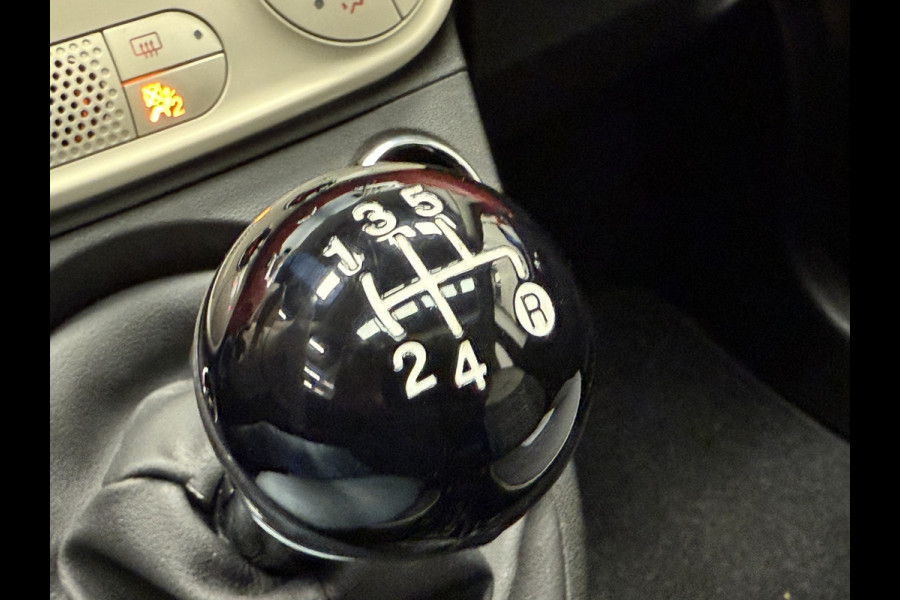 Fiat 500 1.2 Lounge AIRCO/ECC-PANODAK-NAVI by CARPLAY-PDC-LMV-CRUISE CONTROL