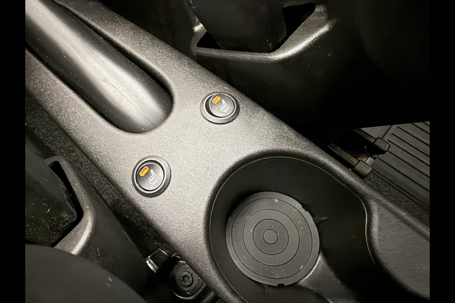 Fiat 500 1.2 Lounge AIRCO/ECC-PANODAK-NAVI by CARPLAY-PDC-LMV-CRUISE CONTROL