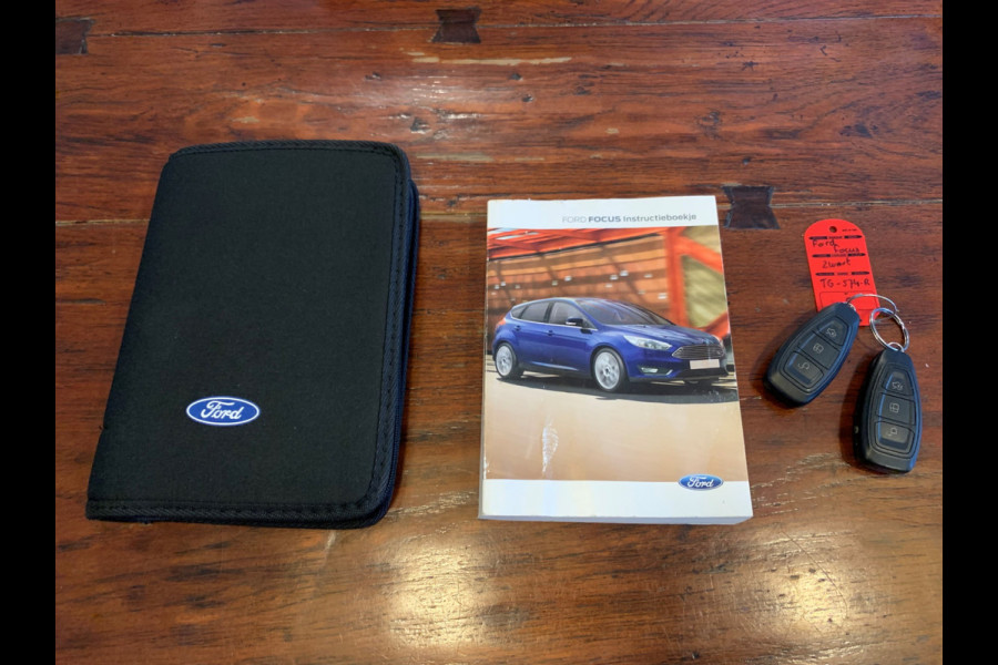 Ford FOCUS Wagon 1.0 ST-Line NAVIGATIE-AIRCO/ECC-PARC.FUNCTIE-PDC-CRUISE CONTROL