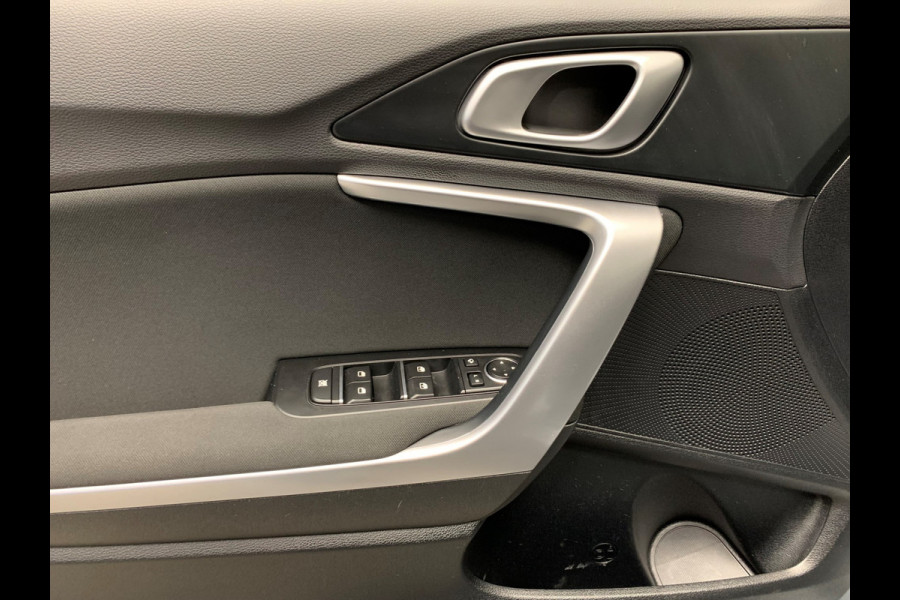 Kia Ceed Sportswagon 1.0 T-GDi DynamicLine NAVIGATIE-AIRCO/ECC-CAMERA-PDC-LANE ASSIST-CRUISE CONTROL