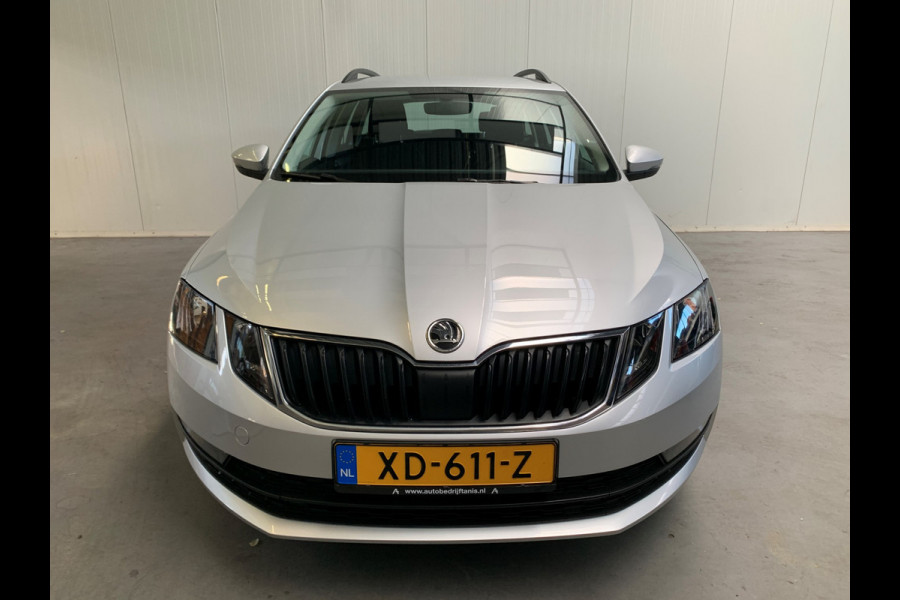 Škoda Octavia Combi 1.0 TSI Greentech Ambition Business NAVI-ECC-LMV-PDC-TREKHAAK-CRUISE CONTROL-NW. MODEL