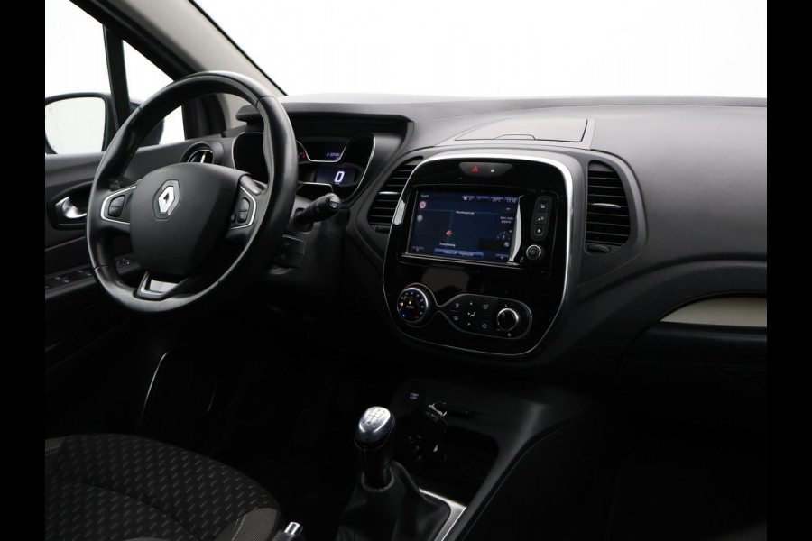 Renault Captur 0.9 TCe INTENS *NIEUWE DB KETTING* Renault Captur 0.9 TCe INTENS + CAMERA / TREKHAAK / NAVIGATIE / DAB / LED