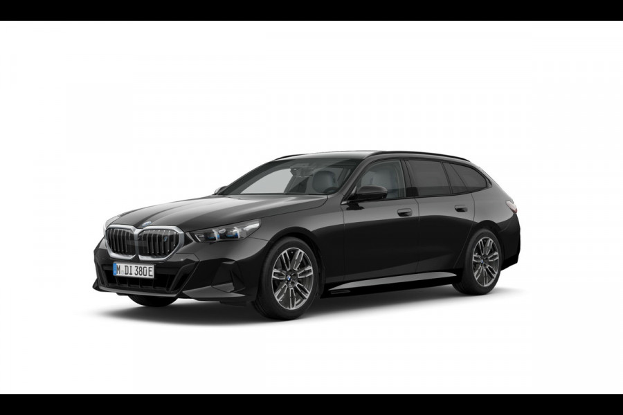 BMW i5 Touring eDrive40 - M-Sport - Pano - Trekhaak - Driving Ass Prof