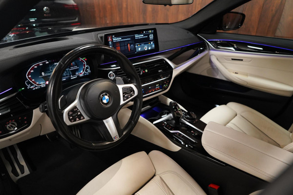 BMW 5 Serie 530e High Executive M-Sport|Memory|Pano|Leder|HUD