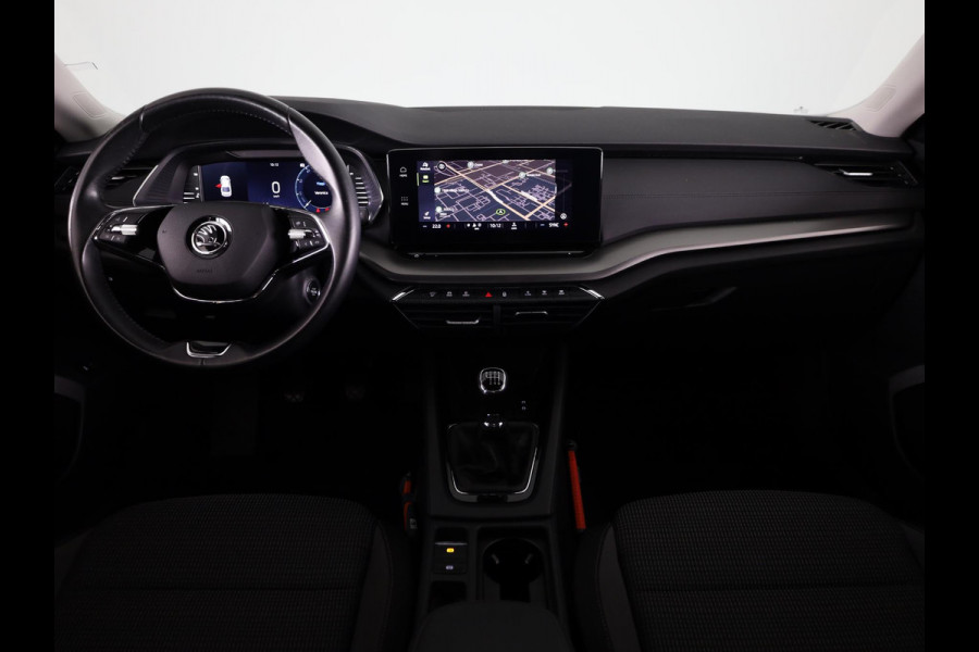 Škoda Octavia 1.0 TSI Business Edition 110 pk | Navigatie | Parkeersensoren | Keyless | Autom. airco | LED koplampen | Apple Carplay/Android Auto |