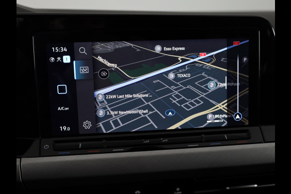 Volkswagen Golf 1.0 eTSI Life 110 PK | Automaat (DSG) | Navigatie | Camera | Parkeersensoren