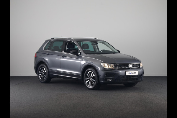 Volkswagen Tiguan 1.5 TSI ACT Comfortline Business 150 PK DSG | Trekhaak | Navigatie | Parkeersensoren V+A |