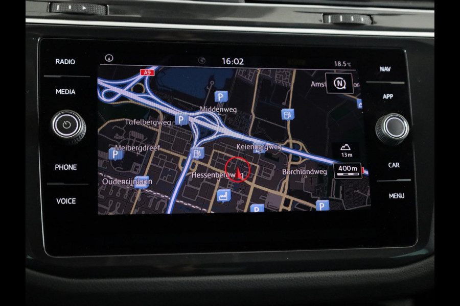 Volkswagen Tiguan 1.5 TSI ACT Comfortline Business 150 PK DSG | Trekhaak | Navigatie | Parkeersensoren V+A |
