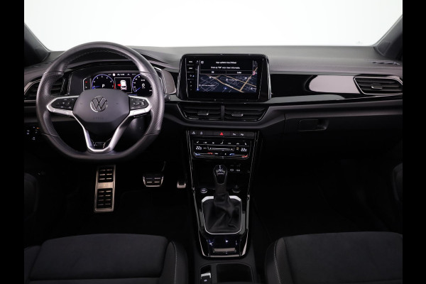 Volkswagen T-Roc 1.5 TSI R-Line 150 pk Automaat (DSG) | Verlengde garantie | Navigatie | Panoramadak | Trekhaak (afneembaar) | Parkeersensoren (Park assist) | Achteruitrijcamera | Black Style pakket | R-Line |