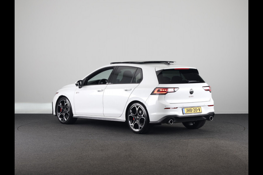 Volkswagen Golf GTI 2.0 195 kW / 265 pk TSI Hatchback 7 versn. DSG | Verlengde garantie | Panorama dak | Head up Display | Harman Kardon |