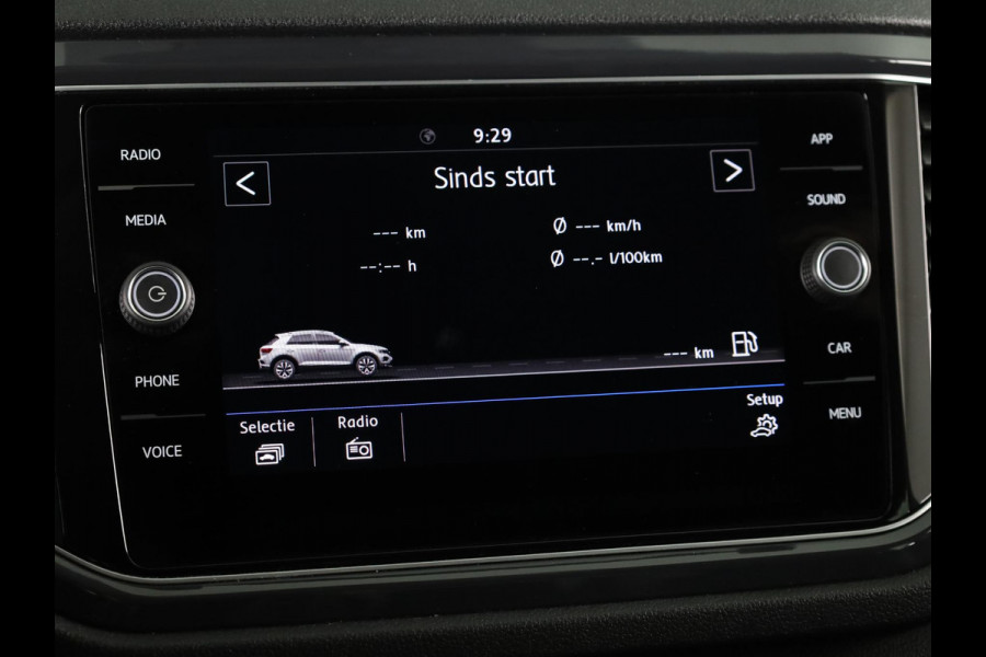 Volkswagen T-Roc 1.5 TSI Sport 150PK | Automaat (DSG) | Digitaal dashboard | Stoelverwarming | Camera