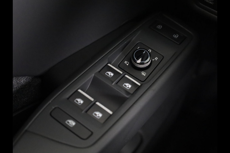Volkswagen ID.3 Style 61 kWh accu 140 kW / 190 PK Hatchback Elektr Stoelverwarming | Keyless | Camera | ACC | All seasonbanden