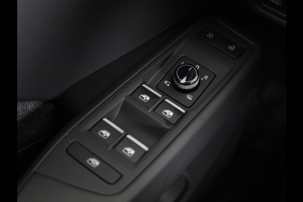 Volkswagen ID.3 Style 61 kWh accu 140 kW / 190 PK Hatchback Elektr Stoelverwarming | Keyless | Camera | ACC | All seasonbanden