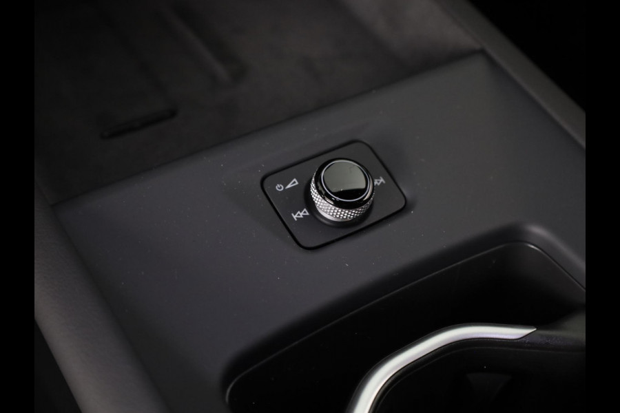 Volkswagen ID.3 Style 61 kWh accu 140 kW / 190 PK Hatchback Elektr Stoelverwarming | Keyless | Camera | ACC | All seasonbanden