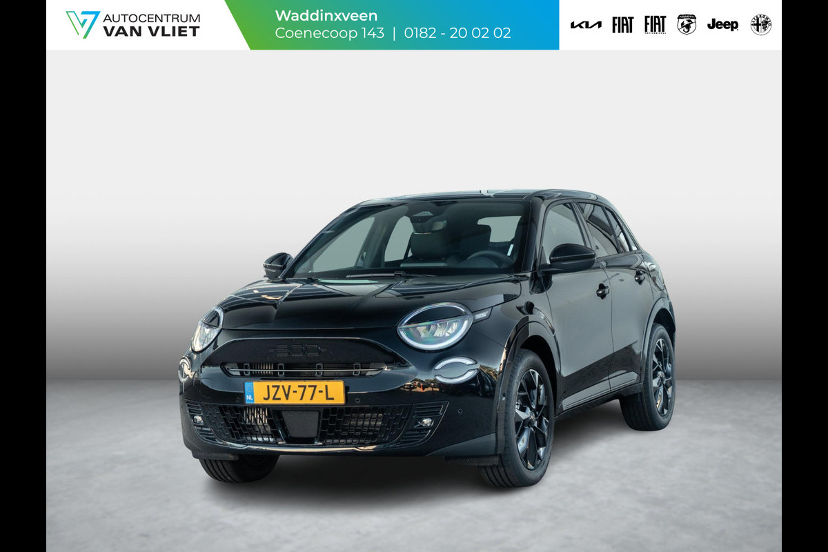 Fiat 600 1.2 Hybrid Sport | Navi | Cinema Black l Camera l Stoelverwarming en massage