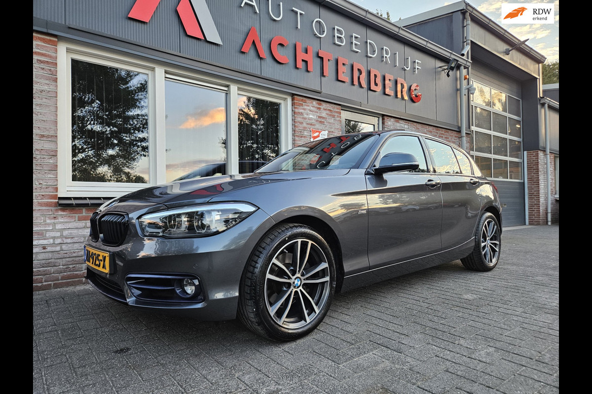 BMW 1-serie 120i Edition Sport Line Shadow High Executive Schuifdak! LED! Camera! Mooie/Nette Auto!