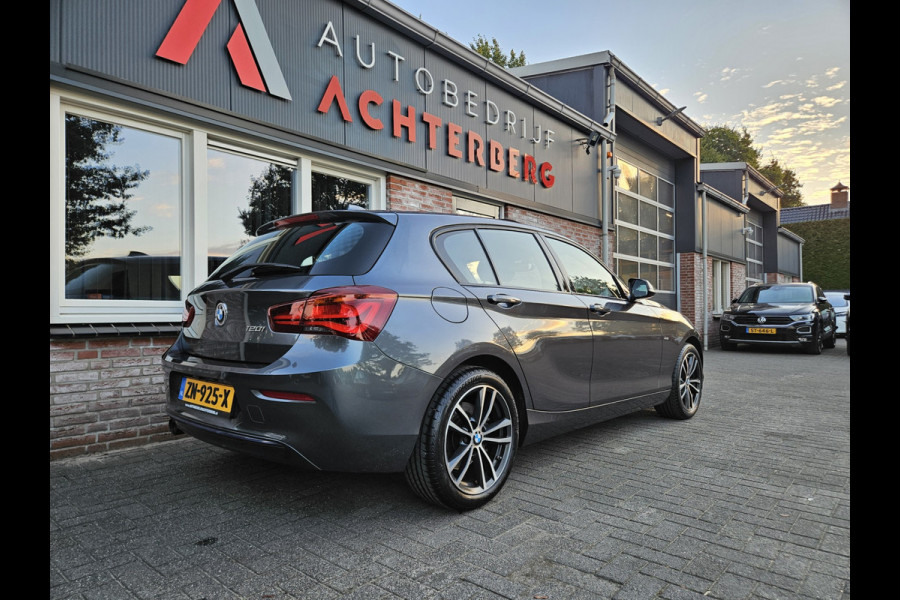 BMW 1-serie 120i Edition Sport Line Shadow High Executive Schuifdak! LED! Camera! Mooie/Nette Auto!