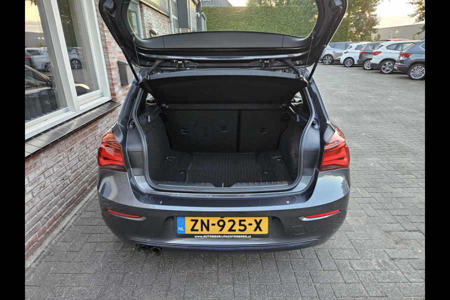 BMW 1-serie 120i Edition Sport Line Shadow High Executive Schuifdak! LED! Camera! Mooie/Nette Auto!