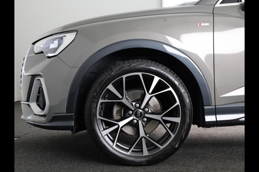 Audi Q3 Sportback 35 TFSI S Edition 150pk | Panoramadak | Parkeersensoren voor en achter | Keyless | Navigatie | Stoelverwarming