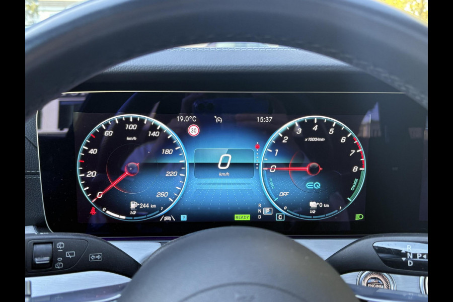 Mercedes-Benz E-Klasse Estate 300 e Business Solution AMG MERCEDES GARANTIE T/M 03-2028 | SOH 93% | PANORAMADAK | ELEKTRISCHE TREKHAAK | DEALER ONDERHOUDEN | APPLE CARPLAY/ANDROID AUTO | BURMESTER AUDIO | 360° CAMERA |