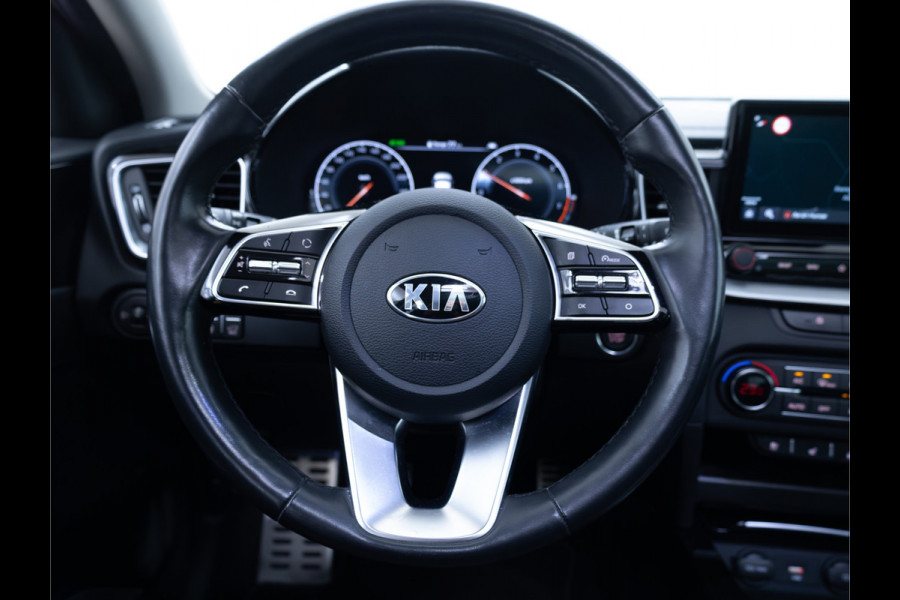 Kia Xceed 1.0 T-GDi ExecutiveLine | Panoramadak | Leer | Stoel- Stuur- Achterbankverwarming | Stoelkoeling | JBL-Audio, Apple Carplay/Android Auto, Memorystoel, Elektrische Achterklep, Achteruitrijcamera