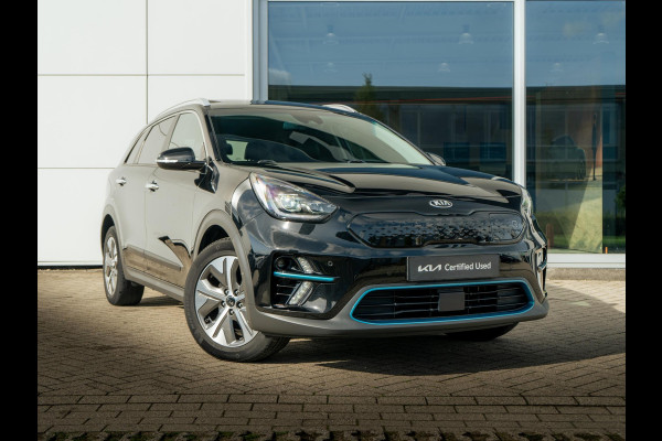 Kia e-Niro DynamicPlusLine 64 kWh SOH 98,7 % |Stoel en stuurverwarming | Schuif/-kanteldak | Achteruitrijcamera | Navigatie | Carplay | PDC voor & achter | Achteruitrijcamera
