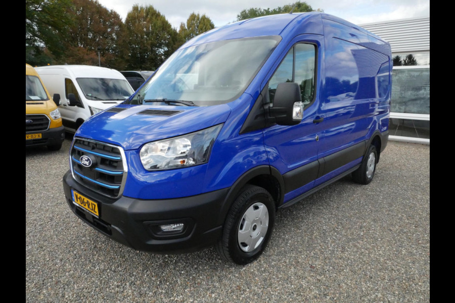 Ford E-Transit 68KWh accu 184PK L2H2 Airco Camera Nieuw