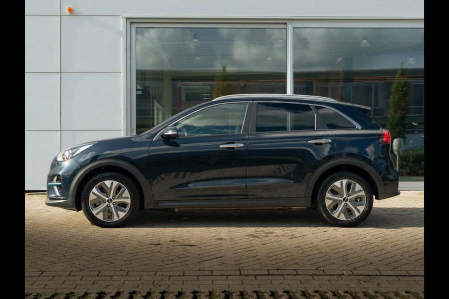 Kia e-Niro Edition 64 kWh SOH 98,7% | Stoel en stuurverwarming | PDC | Achteruitrijcamera | Navigatie | Carplay | PDC