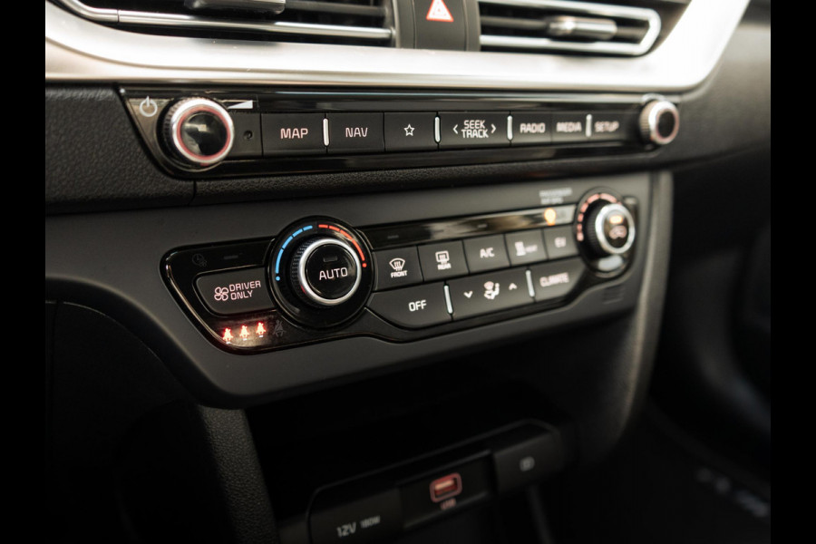 Kia e-Niro Edition 64 kWh SOH 98,7% | Stoel en stuurverwarming | PDC | Achteruitrijcamera | Navigatie | Carplay | PDC