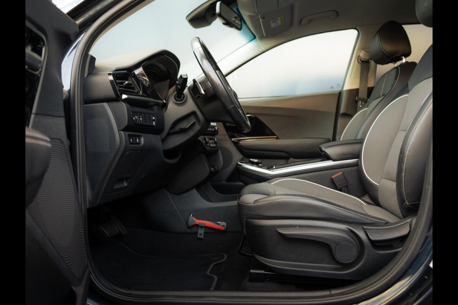 Kia e-Niro Edition 64 kWh SOH 98,7% | Stoel en stuurverwarming | PDC | Achteruitrijcamera | Navigatie | Carplay | PDC