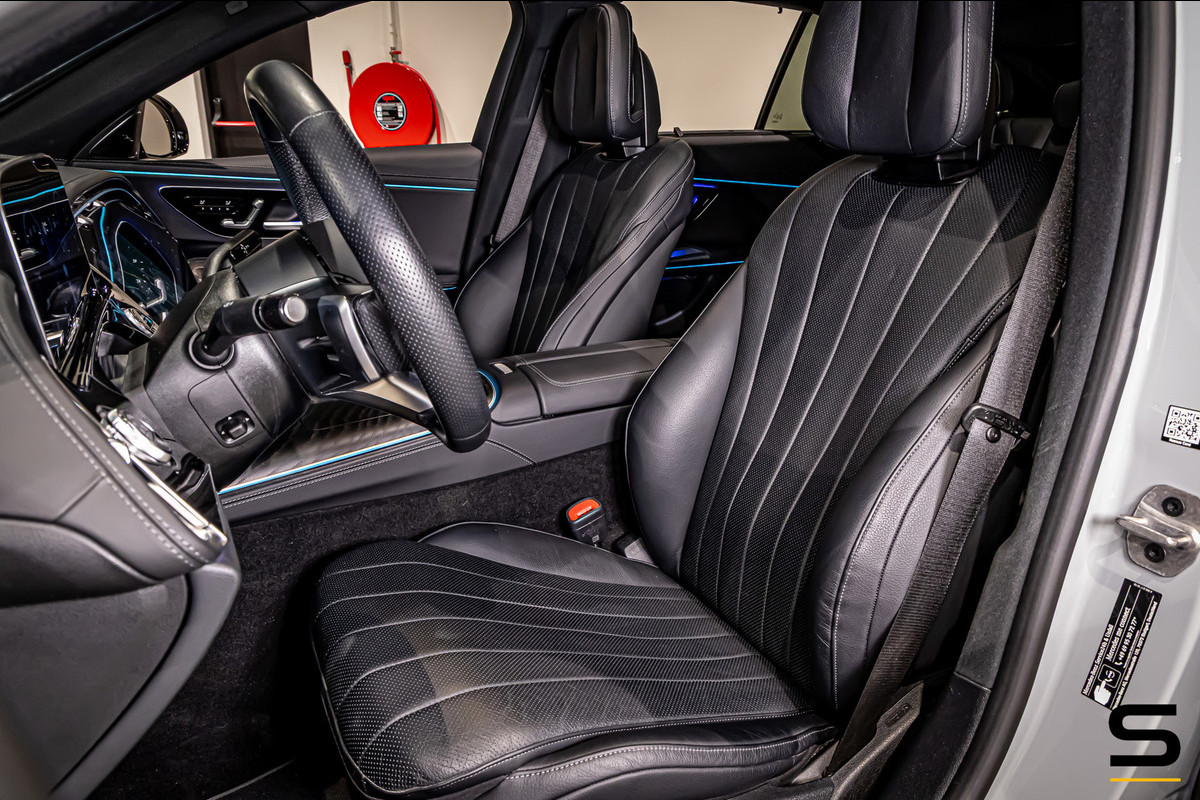 Mercedes-Benz E-Klasse Estate 300 e AMG Line|Burmester+|Full