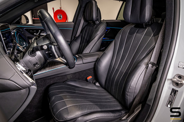 Mercedes-Benz E-Klasse Estate 300 e AMG Line|Burmester+|Full
