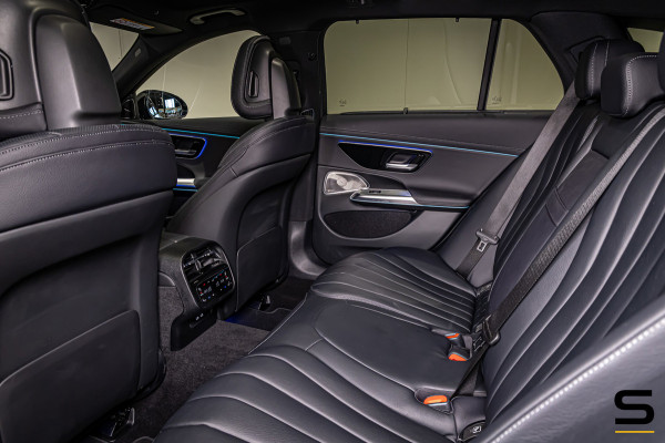 Mercedes-Benz E-Klasse Estate 300 e AMG Line|Burmester+|Full