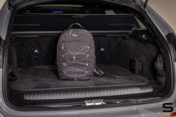 Mercedes-Benz E-Klasse Estate 300 e AMG Line|Burmester+|Full