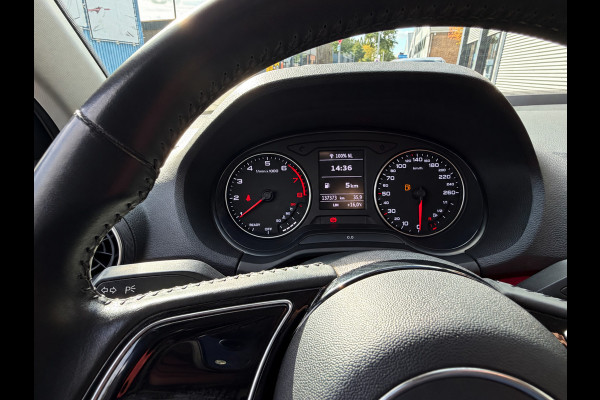 Audi Q2 30 TFSI Sport S Line Edition - Airco I Sport interieur & Velgen I PDC I Dealer onderhouden