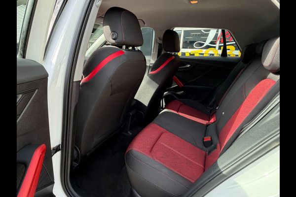 Audi Q2 30 TFSI Sport S Line Edition - Airco I Sport interieur & Velgen I PDC I Dealer onderhouden