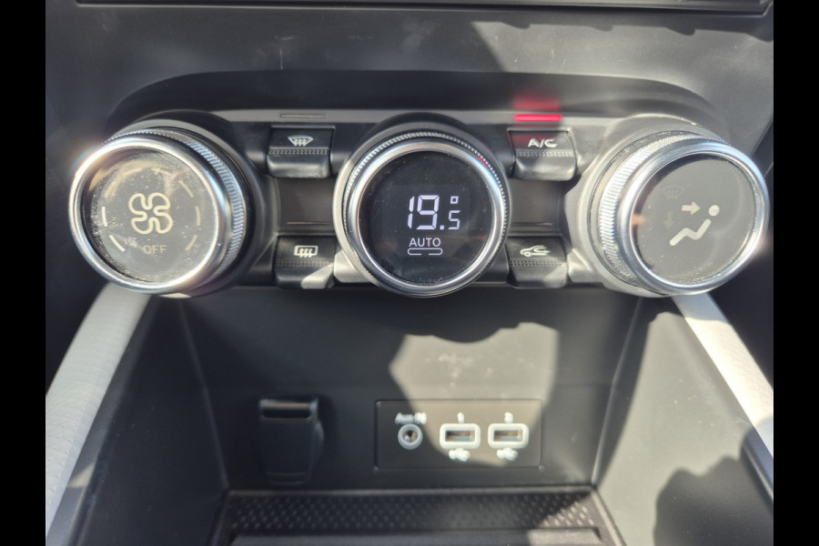 Renault Captur 1.6 E-Tech Plug-in Hybrid 160 Intens,Navigatie/Camera,Stoelverwarming,Cruisecontrol,