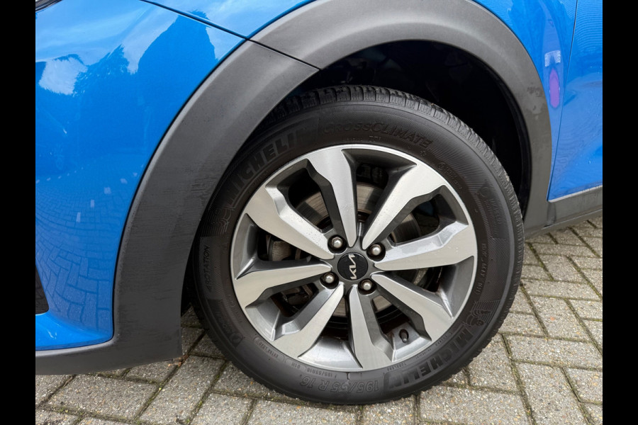 Kia Stonic 1.0 T-GDi MHEV DynamicPlusLine - Navi - Trekhaak - Camera - Climate - Org.NL