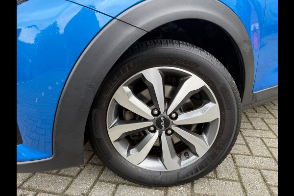 Kia Stonic 1.0 T-GDi MHEV DynamicPlusLine - Navi - Trekhaak - Camera - Climate - Org.NL